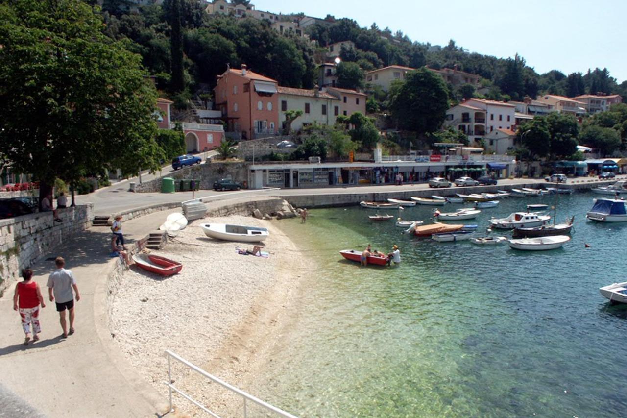 Apartments And Rooms With Parking Space Rabac, Labin - 12368 Экстерьер фото