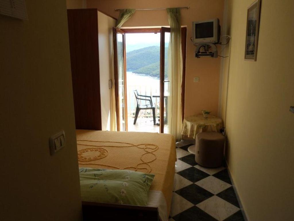 Apartments And Rooms With Parking Space Rabac, Labin - 12368 Экстерьер фото